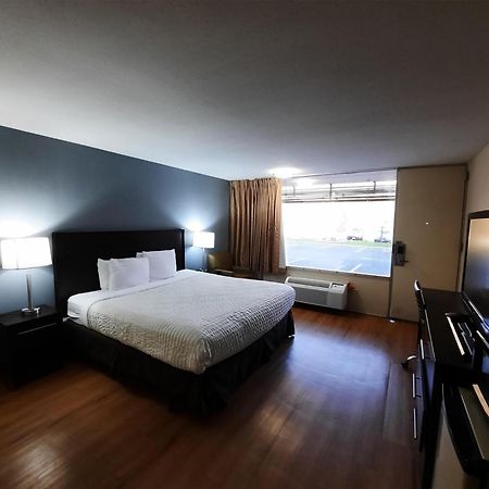 Americas Best Value Inn Moline Εξωτερικό φωτογραφία