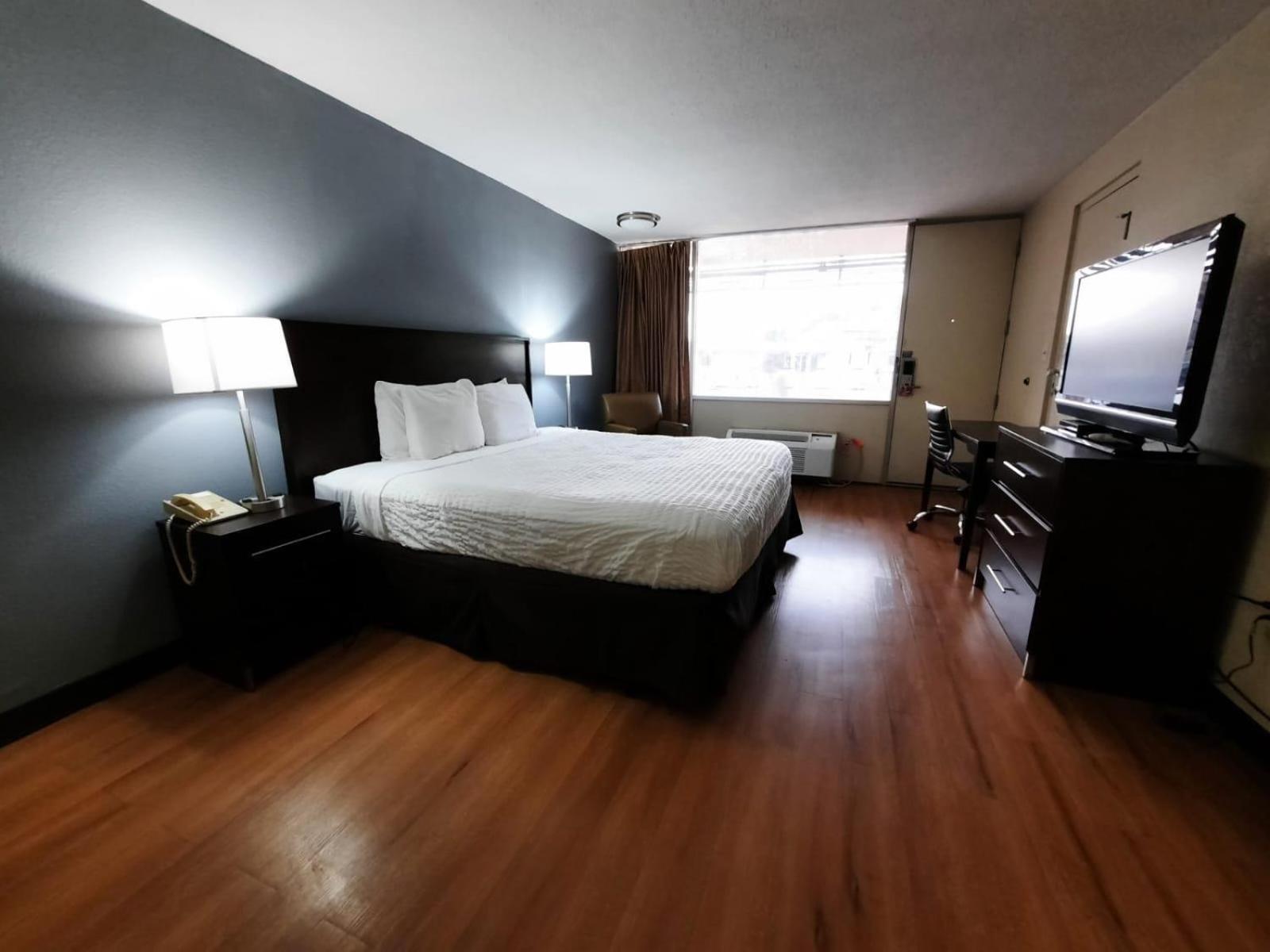 Americas Best Value Inn Moline Εξωτερικό φωτογραφία
